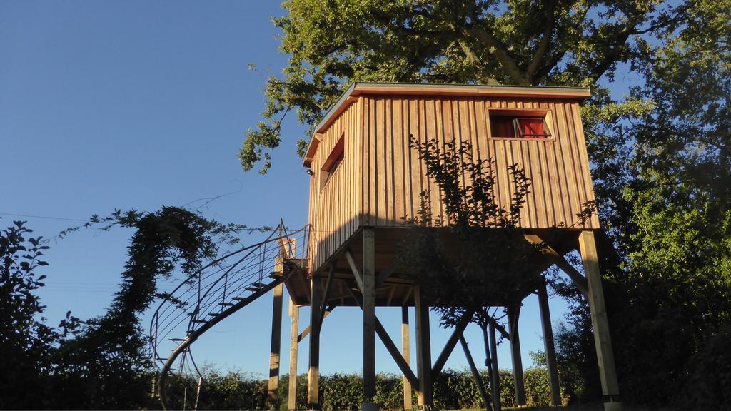 La Cabane Perchee Du Faucon Frechou-Frechet Экстерьер фото